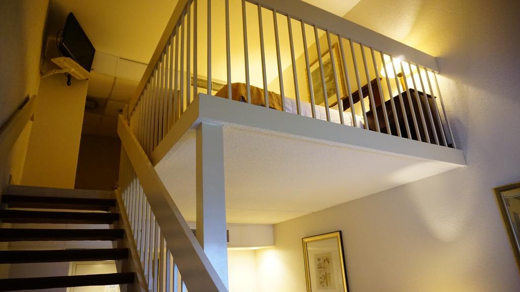 Ramada By Wyndham Wichita Airport Hotel Luaran gambar